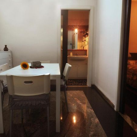 Apartament Oasi In Centro Bari Zewnętrze zdjęcie